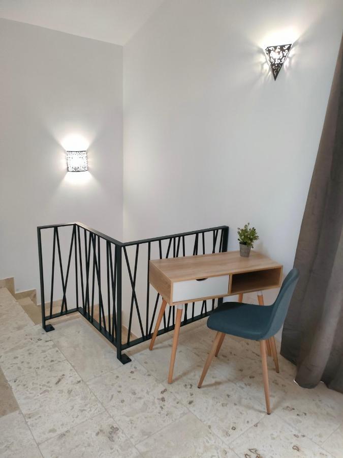 Appartement Dans Mas Provencal Arles Exterior foto